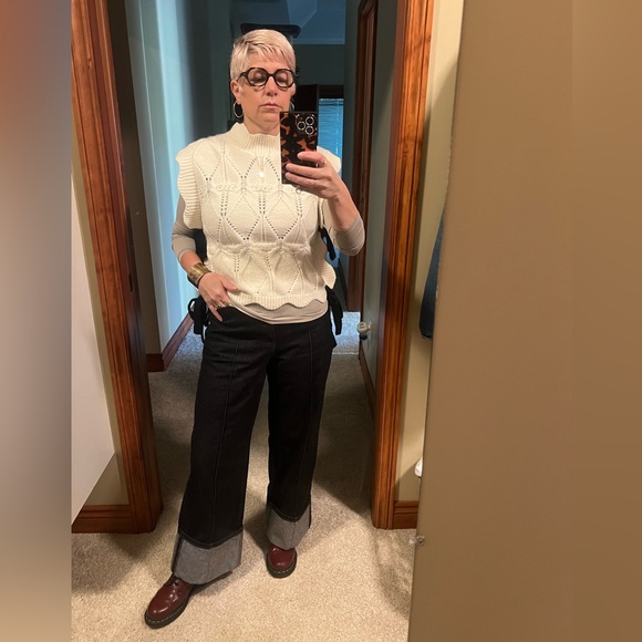 Meet your Posher, Timi - Picture 14 of 14